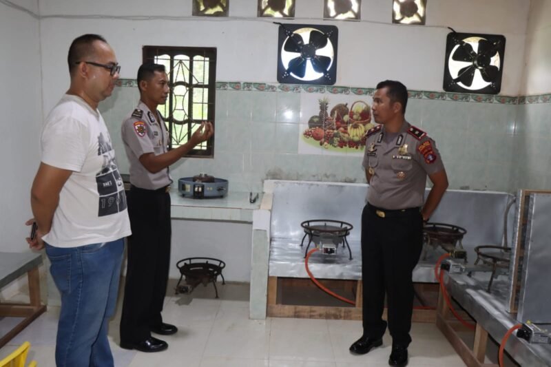Tingkatkan Kualitas Gizi Masyarakat, Wakapolres Pulang Pisau Tinjau Persiapan Dapur SPPG