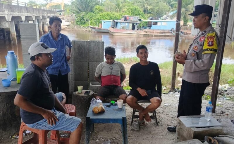 Personel Polsek Maliku Sosialisasi Kepada Masyarakat Kecamatan Maliku