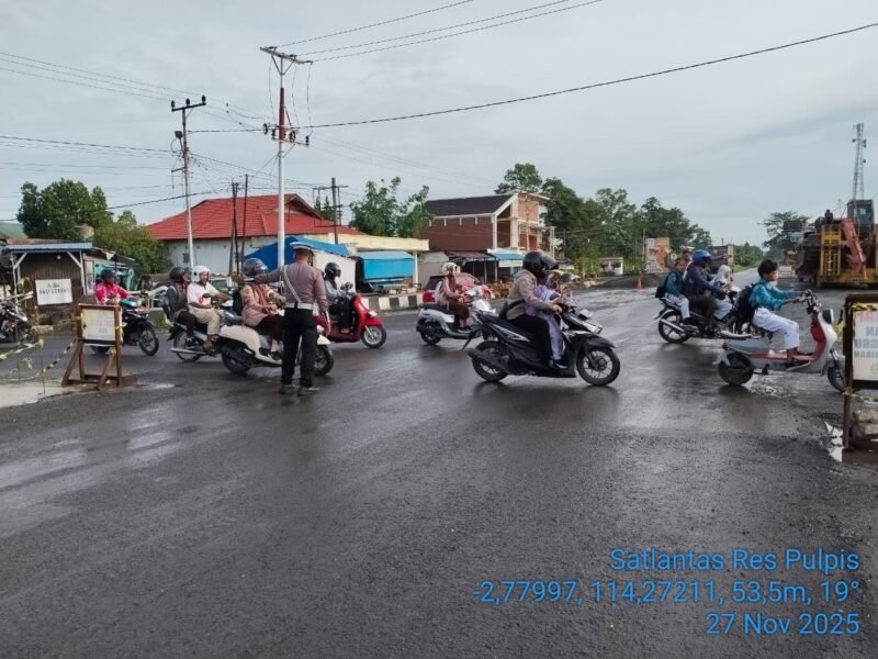 Jaga Kelancaran Lalu Lintas, Satlantas Polres Pulang Pisau Laksanakan Pengaturan Pagi di Titik-Titik Ramai