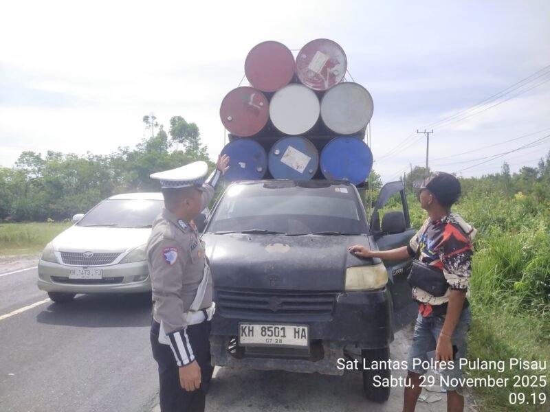 Kendaraan Overload Dicegat, Sopir Diberi Teguran