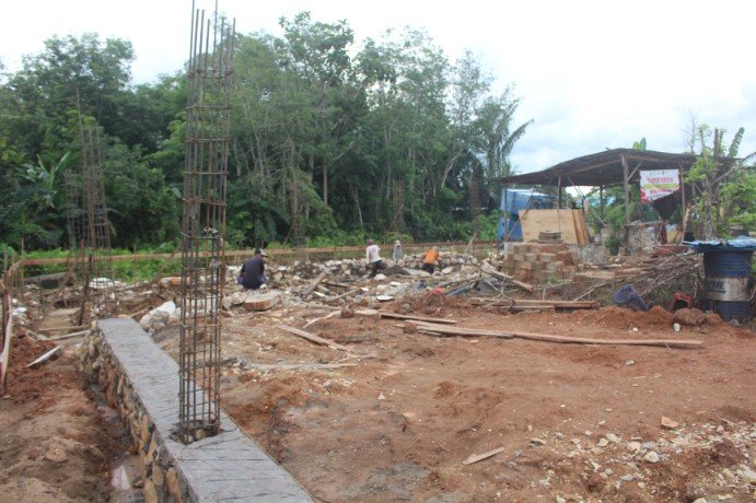 Sertu Sholikin Kawal Progres Pembangunan Koperasi Desa Merah Putih di Sungai Buluh