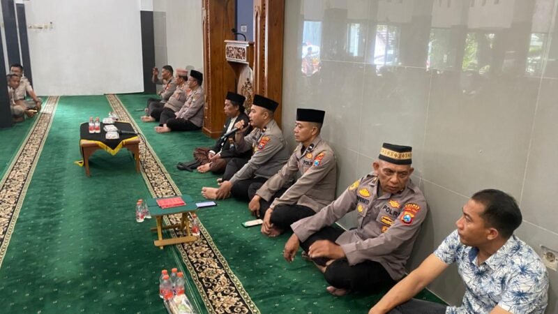 TargetNews.ID/Foto/Binrohtal Polres Nganjuk Tekankan Penguatan Iman dan Moral Anggota