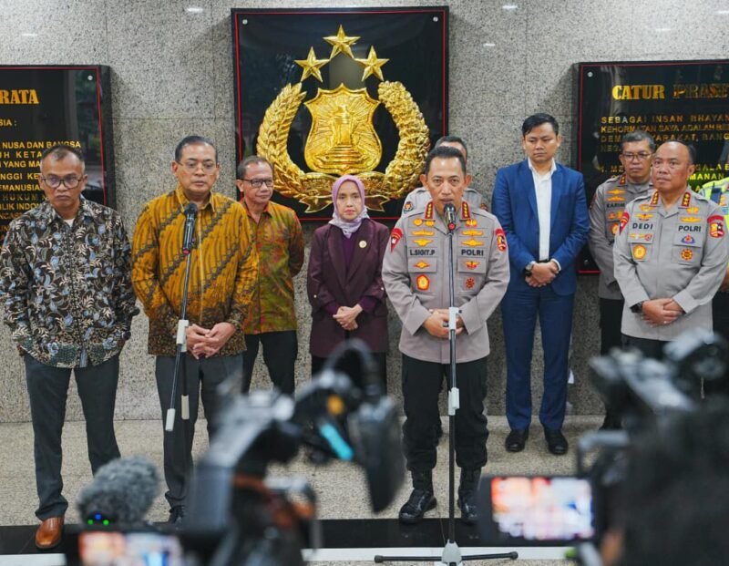 TargetNews.ID/Istimewah/Kapolri Jenderal Listyo Sigit Prabowo