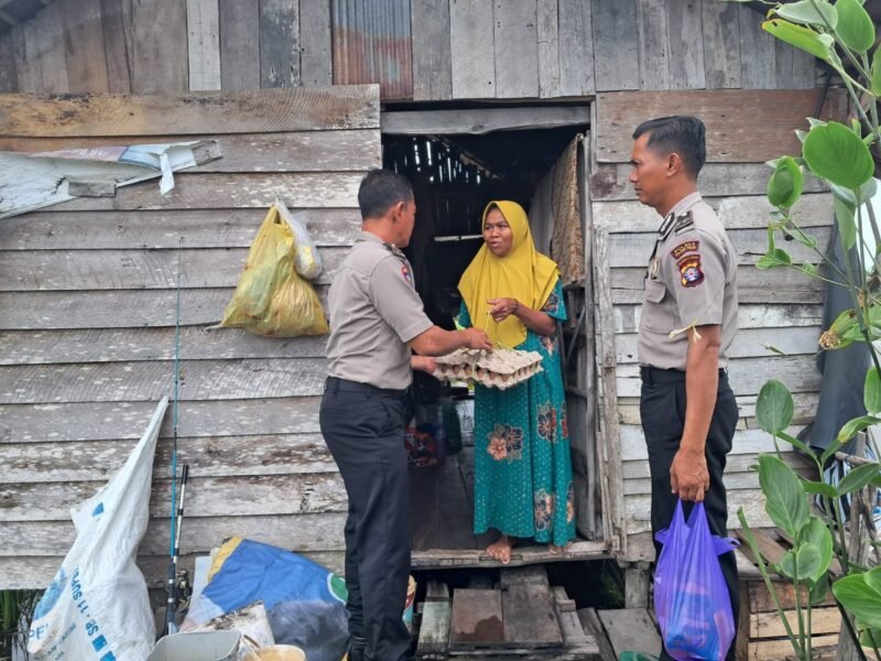 Polri untuk Masyarakat: Sat Binmas Polres Pulang Pisau Tunjukkan Kepedulian Lewat Baksos