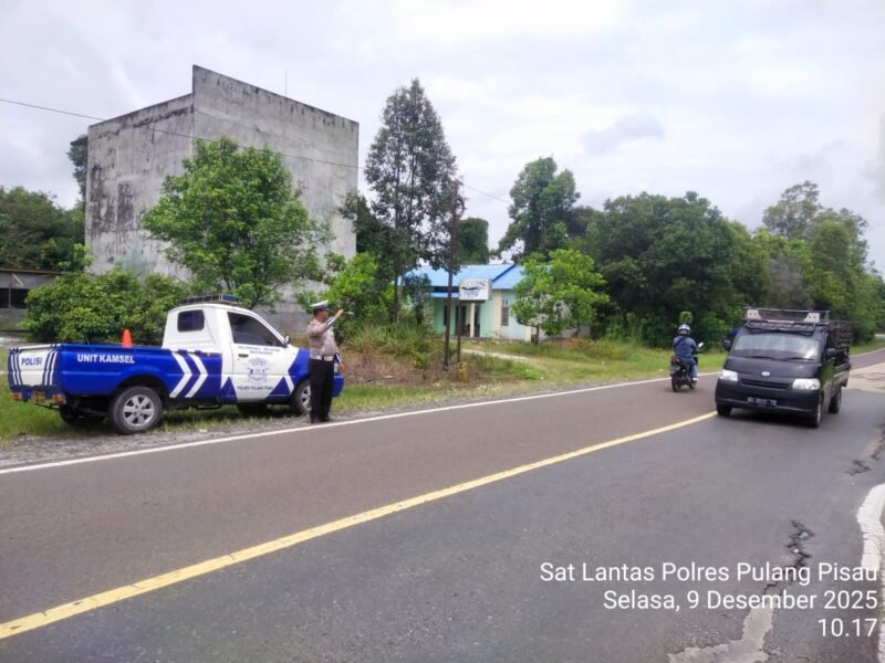 Polres Pulang Pisau Patroli Daerah Rawan Laka dan Pelanggaran Lalu Lintas
