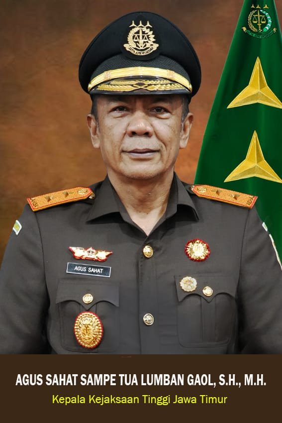 TargetNews.ID/Foto/Kepala Kejaksaan Tinggi (Kejati) Jawa Timur Agus Sahat Sampe Tua Lumban Gaol.S,H.M,H