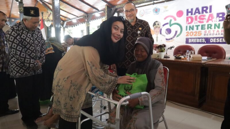 TargetNews.id/Foto/Pemerintah Kabupaten Brebes menegaskan komitmen untuk terus menghadirkan layanan yang setara dan inklusif bagi penyandang disabilitas.