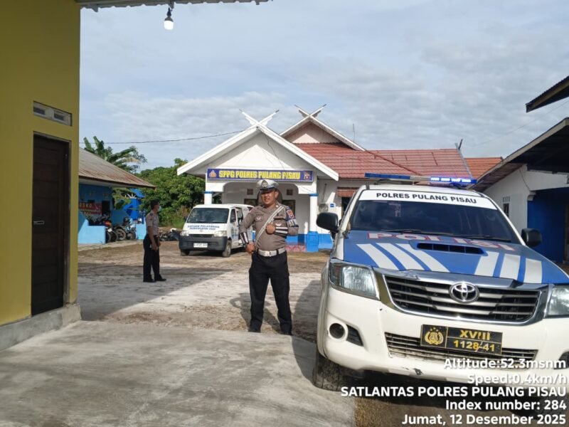 Satlantas Polres Pulang Pisau Laksanakan Patroli Dialogis dan Pengawalan Program MBG untuk Wujudkan Kamtibmas Kondusif