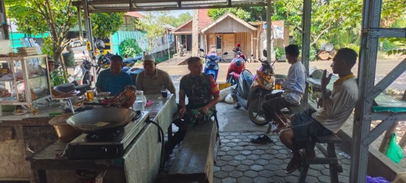 Hangat dan Humanis, Babinsa Serda Jangkung Pererat Silaturahmi dengan Warga Binaan