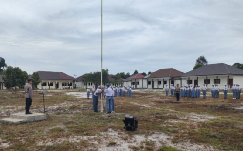 Jaga Masa Depan Pelajar, Kapolsek Banama Tingang Tekankan Bahaya Kekerasan dan Kenakalan Remaja