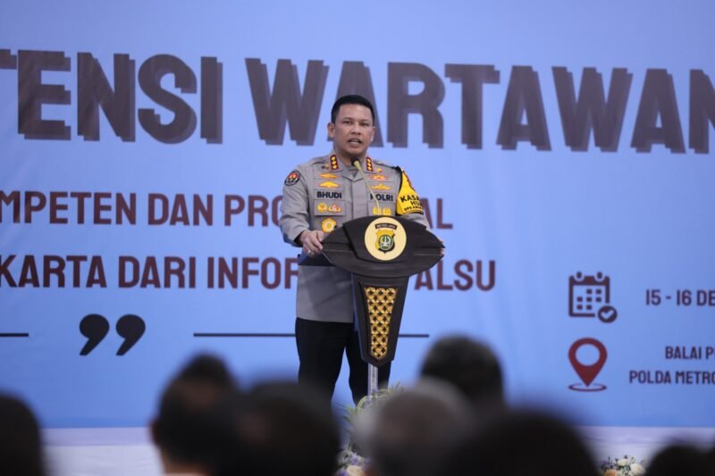 TargetNews.ID/Foto/UKW 2025 Resmi Ditutup, Kabid Humas PMJ: Pers Profesional Mitra Strategis Polri Tangkal Hoaks