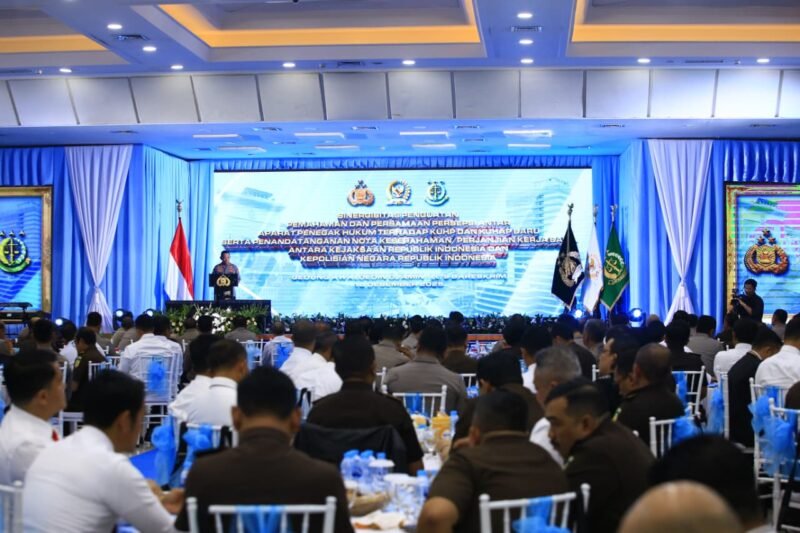 TargetNews.ID/Foto/Teken PKS dan MoU, Kapolri Tegaskan Sinergi Polri–Kejaksaan Terapkan KUHP–KUHAP Baru