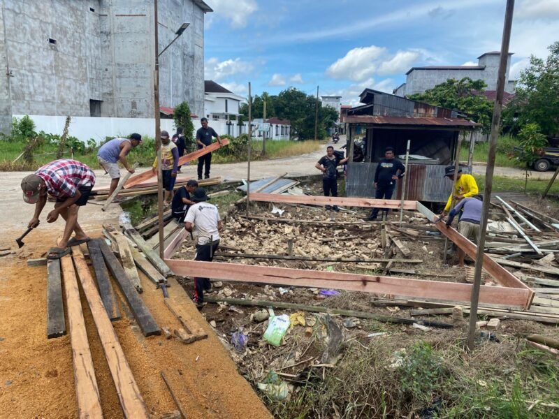 Sinergi Polri dan Warga, Pos Pelayanan Haul Guru Sekumpul Berdiri di Kecamatan Maliku