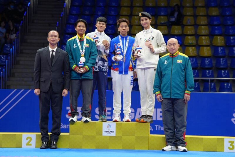 TargetNews.ID/Foto/Kabar membanggakan datang dari ajang olahraga bergengsi Asia Tenggara, SEA Games 2025 yang berlangsung di Thailand. Salah satu personel terbaik Kepolisian Daerah Sumatera Utara (Polda Sumut), Bripda Aprilia Eka Putri Lumbantungkup, berhasil mengharumkan nama bangsa dan institusi Polri dengan meraih juara ketiga (Medali Perunggu).