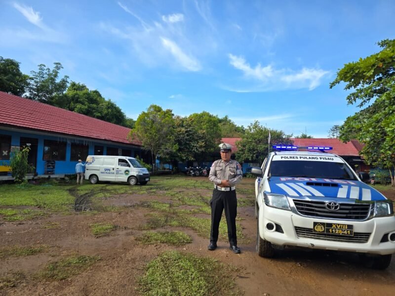 Foto: Satuan Lalu Lintas – Satlantas Polres Pulang Pisau melaksanakan pengawalan dalam rangka pendistribusian Makan Bergizi Gratis (MBG). Rute pengawalan dimulai dari Jl. Abel Gawei, serta Jl. Bandar.
