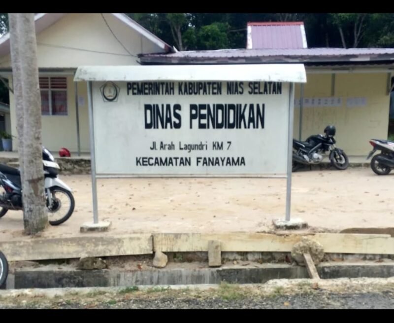 Foto: Kepala Dinas Pendidikan Nias Selatan