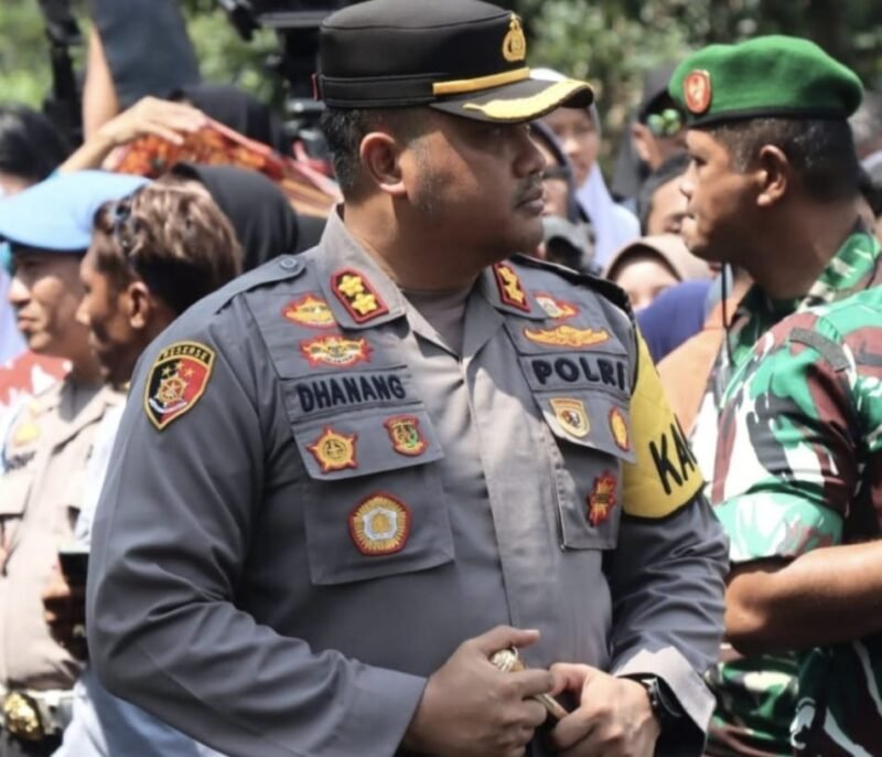 Foto: Kapolres Rembang Ajak Masyarakat Rayakan dengan Bijak