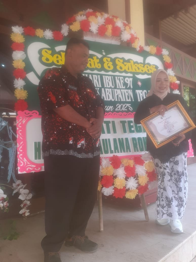 Foto: Wakil Bupati Tegal Ahmad Kholid Menghadiri Acara Hari lbu Di Pendopo Kabupaten Tegal