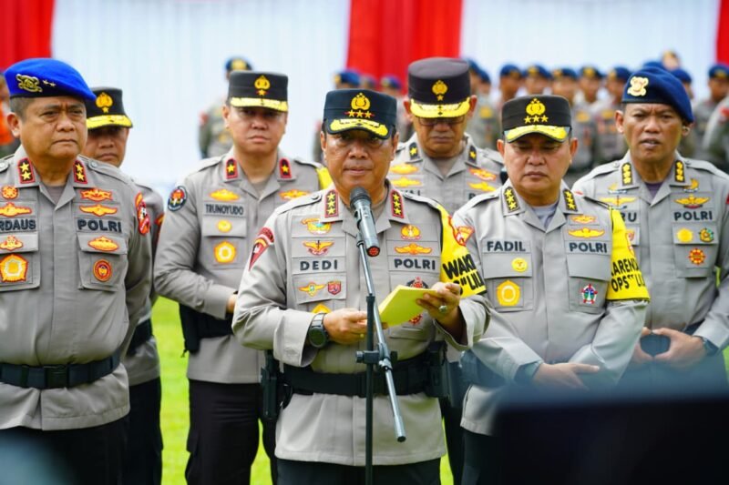 Wakapolri, Tegaskan Polri Hadir untuk Kemanusiaan, Perkuat Penanganan Bencana di Tiga Provinsi (Foto: TargetNews.id/Sul)