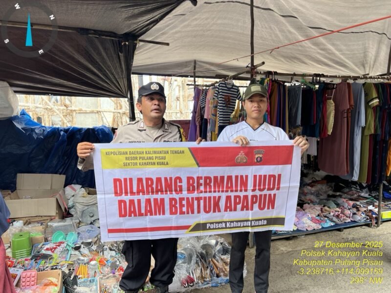 Personil Polsek Kahayan Kuala secara masif lakukan giat himbauan Stop dan Larangan bermain Judi Online