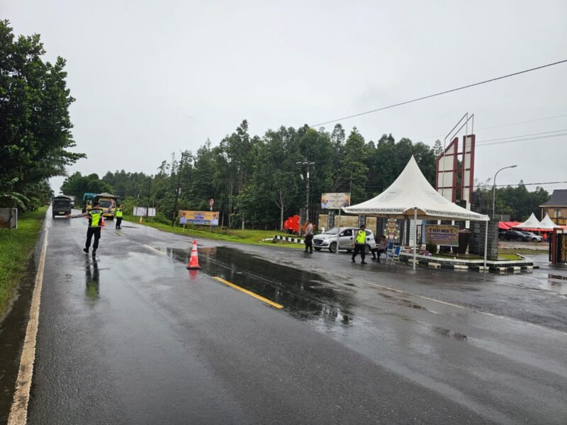 Volume Kendaraan Naik Jelang Momen Peringatan 5 Rajab Guru Sekumpul ke-21, Polres Pulang Pisau Pastikan Arus Lalin Tetap Lancar