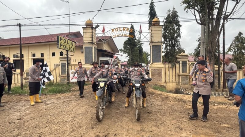 Foto: Wakapolri Tinjau Penanganan Dampak Bencana di Aceh Tamiang, Ratusan Kendaraan dan Personel Disiapkan