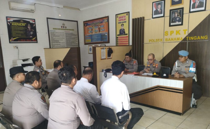 Anev Mingguan Polsek Banama Tingang: Evaluasi Kinerja hingga Kesiapsiagaan Pengamanan Nataru