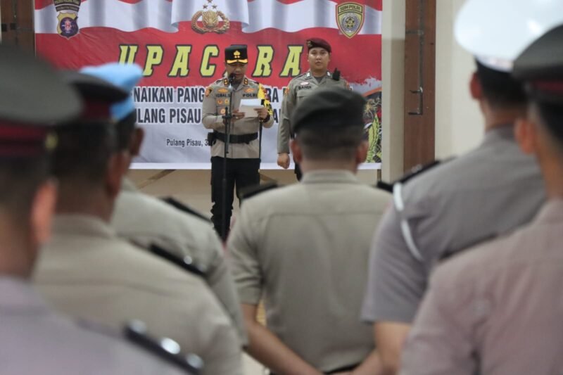 Kapolres Pulang Pisau Pimpin Kenaikan Pangkat Periode 1 Januari 2026, Tekankan Pelayanan Humanis