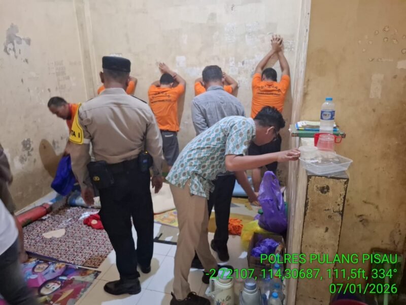Sterilisasi Ruang Tahanan, Polres Pulang Pisau Geledah Barang Bawaan Narapidana