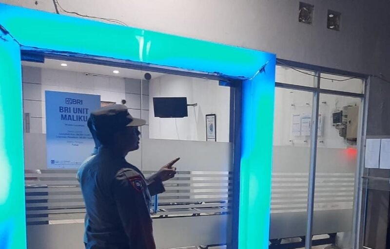 Antisipasi Terjadinya Tindak Pidana Polsek Maliku Patroli Malam.