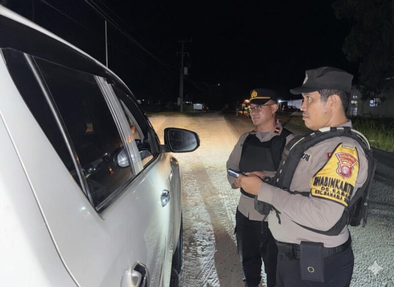 Dipimpin Kapolsek, Razia Malam Polsek Banama Tingang Sasar Kendaraan dan Premanisme