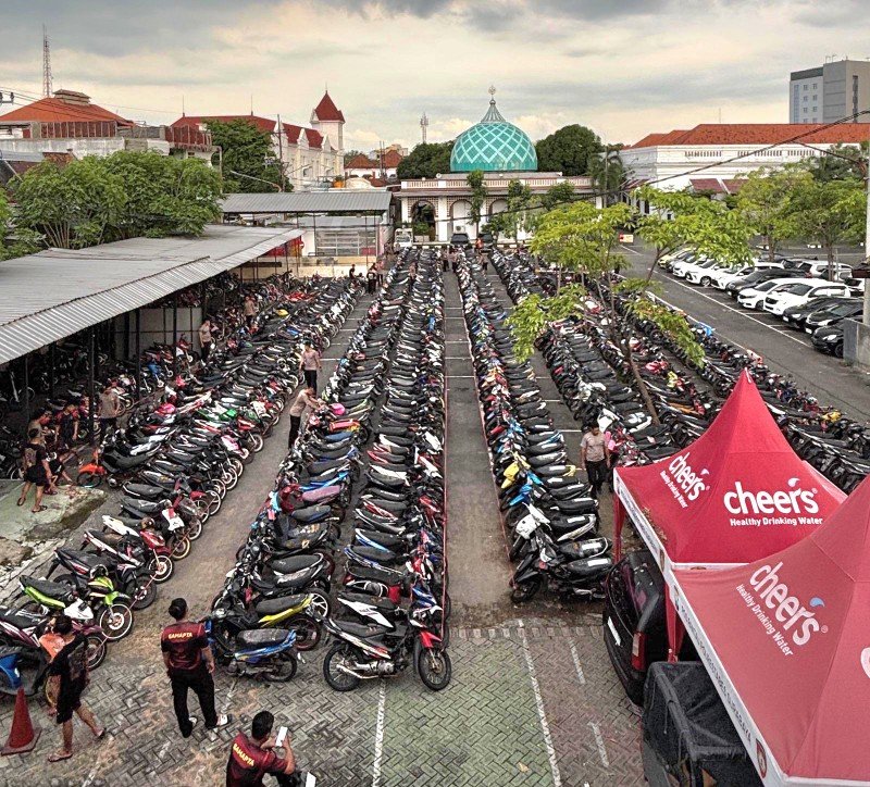 Foto: Bazar BB Ranmor Besok Resmi Dibuka, Kapolrestabes Surabaya Pastikan Pengembalian Gratis