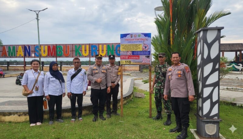 Dukung Asta Cita Presiden, Polsek Pandih Batu Bersama Warga Tanam Jagung Serentak di Kantan Muara