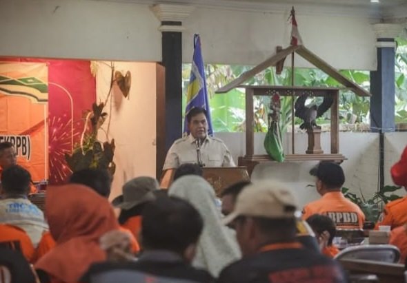 Foto: Pemerintah Kabupaten Tegal melalui Forum Komunitas Relawan Penanggulangan Bencana (FKRPB) kembali memperkuat kesiapsiagaan menghadapi ancaman bencana hidrometeorologi di tengah musim hujan yang masih berlangsung.