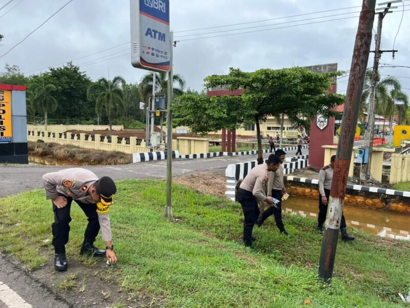 Ciptakan Lingkungan Kerja Nyaman, Personel Polres Pulpis Gelar Bersih Mako