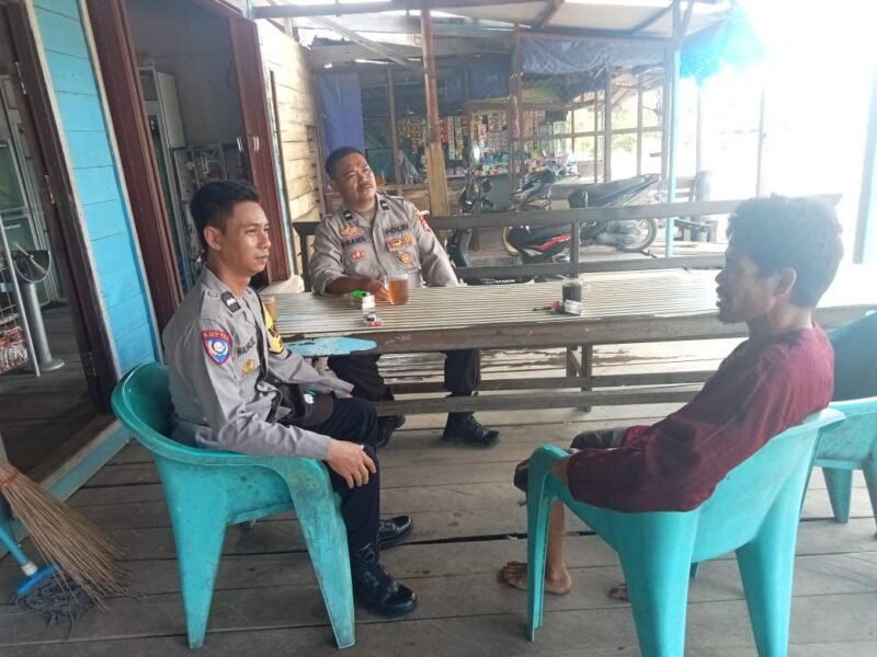 Polsek Sebangau Kuala sambang dan Lakukan Sosialisasi dan imbauan Kepada Masyarakat.