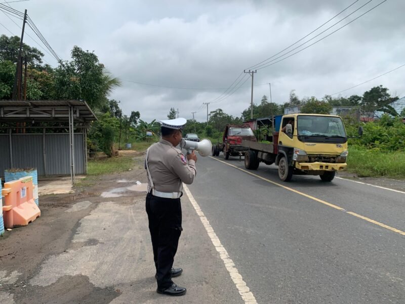 Penling Sat Lantas Polres Pulang Pisau Ajak Masyarakat Tertib Berlalu Lintas