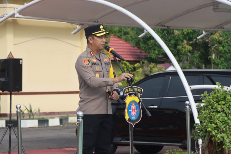 Pimpin Apel Pagi, Kapolres Pulpis Tekankan Kedisiplinan Berdinas dan Kepedulian Lingkungan