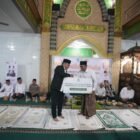Tarawih Keliling di Bumijawa, Bupati Tegal Perkuat Silaturahmi dan Tegaskan Komitmen Pembangunan