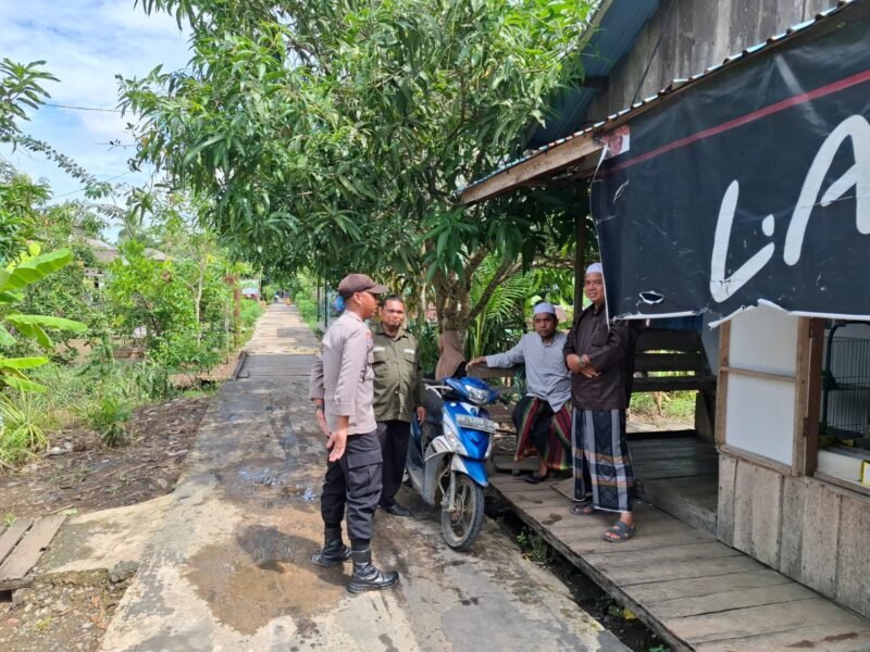 PERSONEL SATBINMAS POLRES PULANG PISAU SAMPAIKAN HIMBAUAN CEGAH PREMANISME DI TENGAH MASYARAKAT