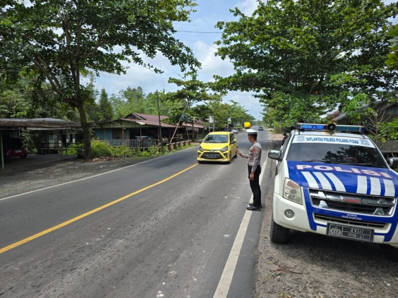 Patroli pada daerah rawan laka lantas dan pelanggaran lalu lintas