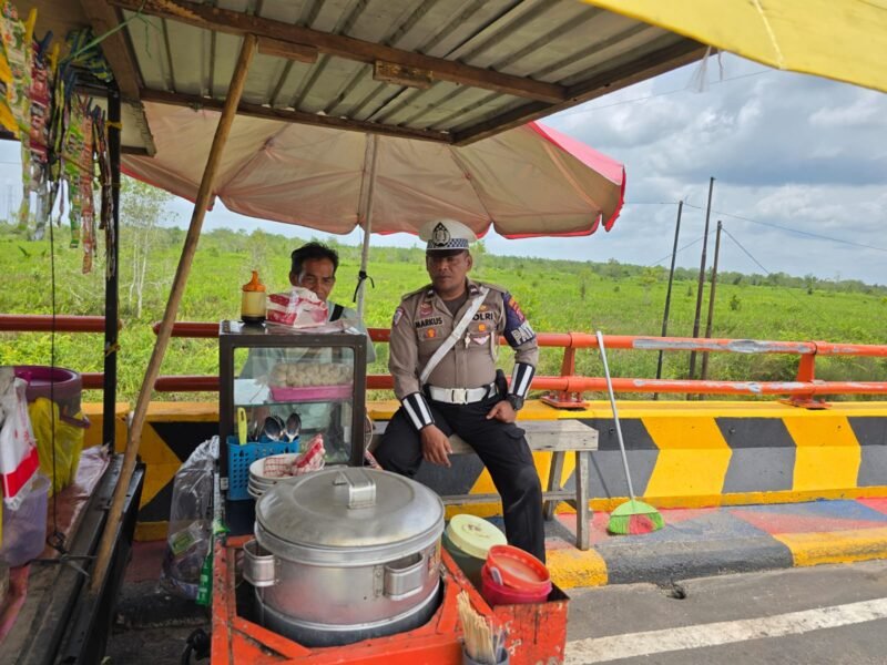 Humanis di Jalan Raya, Polantas Menyapa Dekatkan Polri dengan Masyarakat