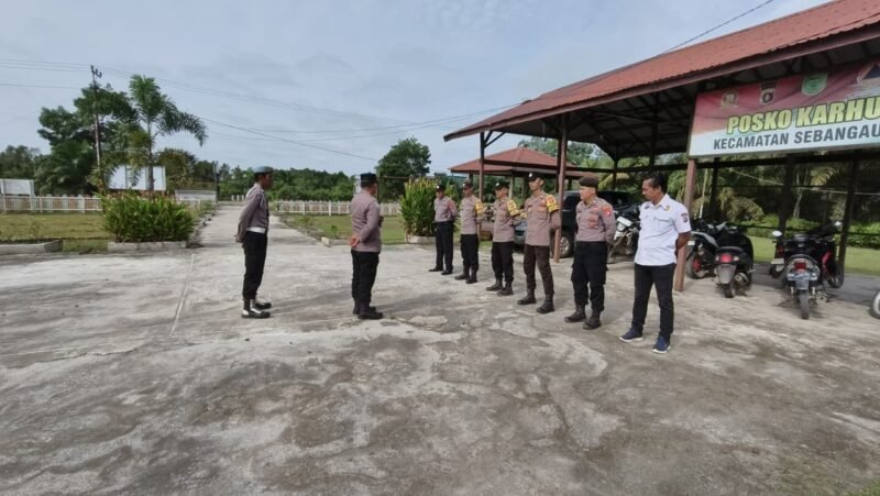Melaksanakan kegiatan Apel pagi dan Penyampaian arahan dari Pimpinan kepada Anggota terkait tugas di lapangan