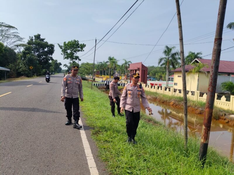 Pimpin Aksi Bersih-Bersih, Wakapolres Pulang Pisau: Lingkungan Bersih Cerminan Disiplin