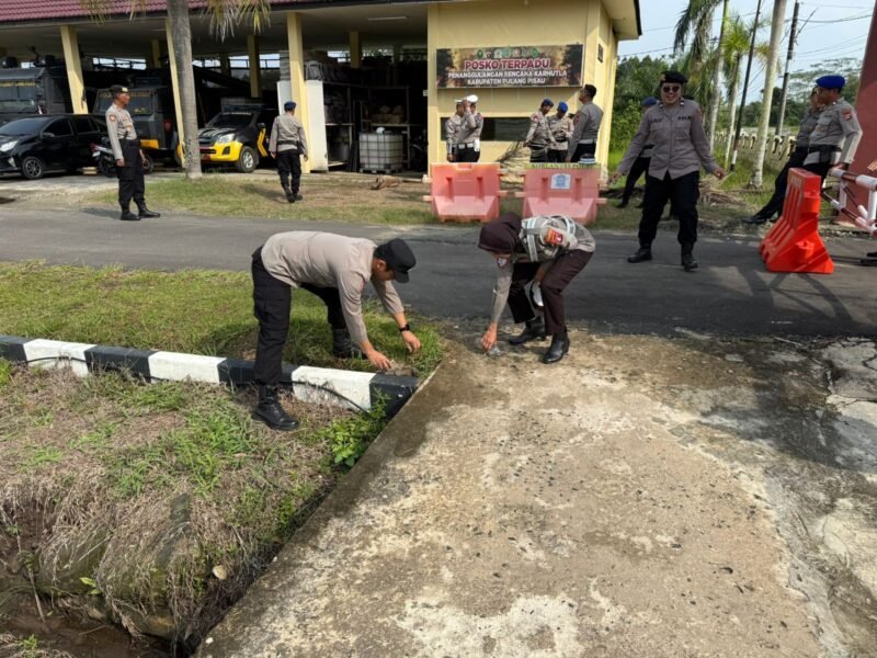 Wujudkan Kantor Asri, Cara Polres Pulang Pisau Bangun Semangat Kerja Lewat Aksi Korve