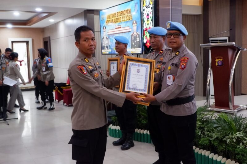 Akses Aduan Makin Mudah, Polres Pulang Pisau Masuk 3 Besar Sosialisasi QR Code Propam