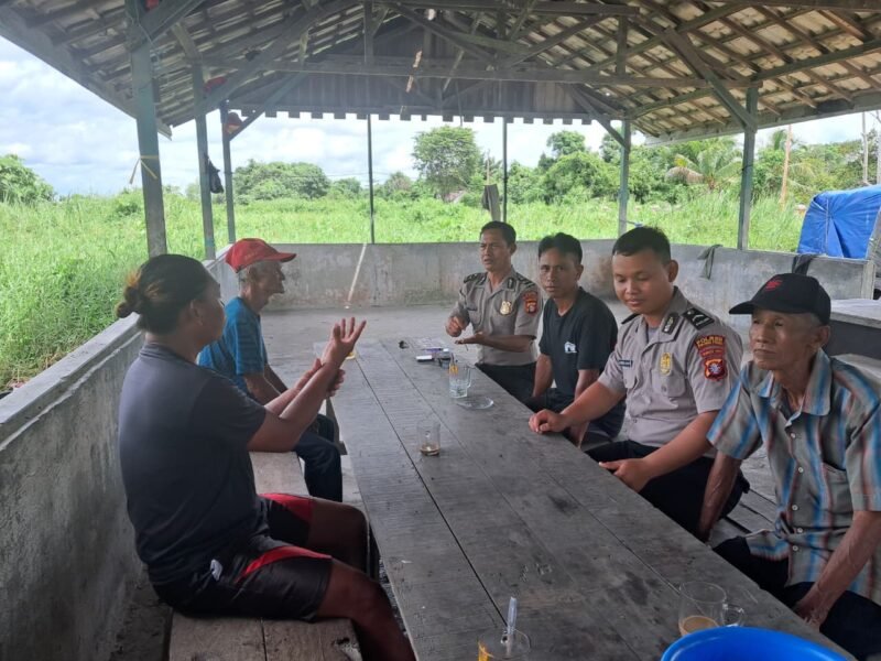 Personel Sat binmas Melaksanakan Giat Sambang Ke SPBU