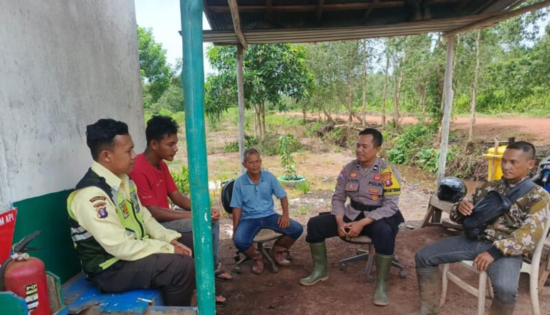 Cegah Karhutla, Personel Polsek Maliku Intensifkan Sambang dan Sosialisasi ke Masyarakat