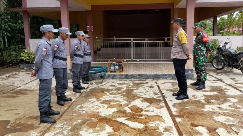 Cegah Karhutla, Polsek Pandih Batu Gencarkan Edukasi dan Sambang Warga