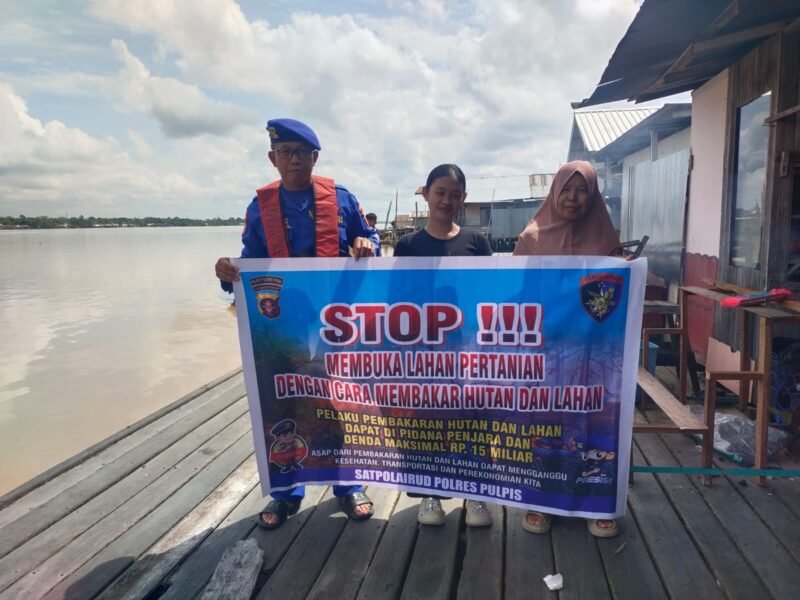 Satpolairud Polres Pulang Pisau Sisir DAS Kahayan, Sosialisasikan Larangan Illegal Fishing hingga Karhutla